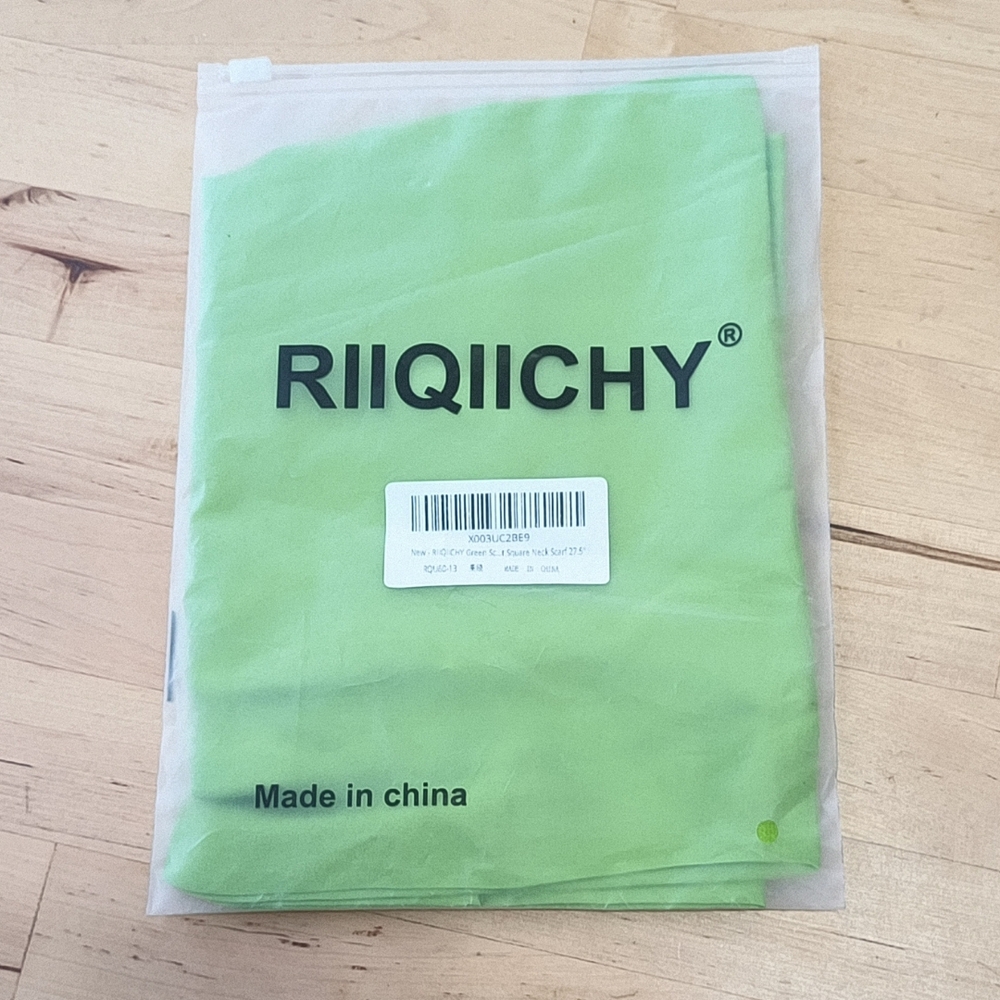 Elegant Lime Green Satin Headscarf - Picture 4 of 4